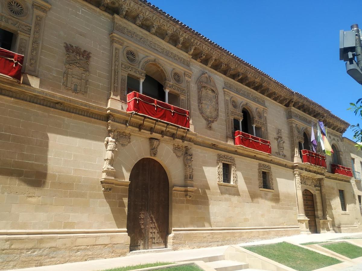 Balcon Del Cardenal Apartment Baeza Exterior foto